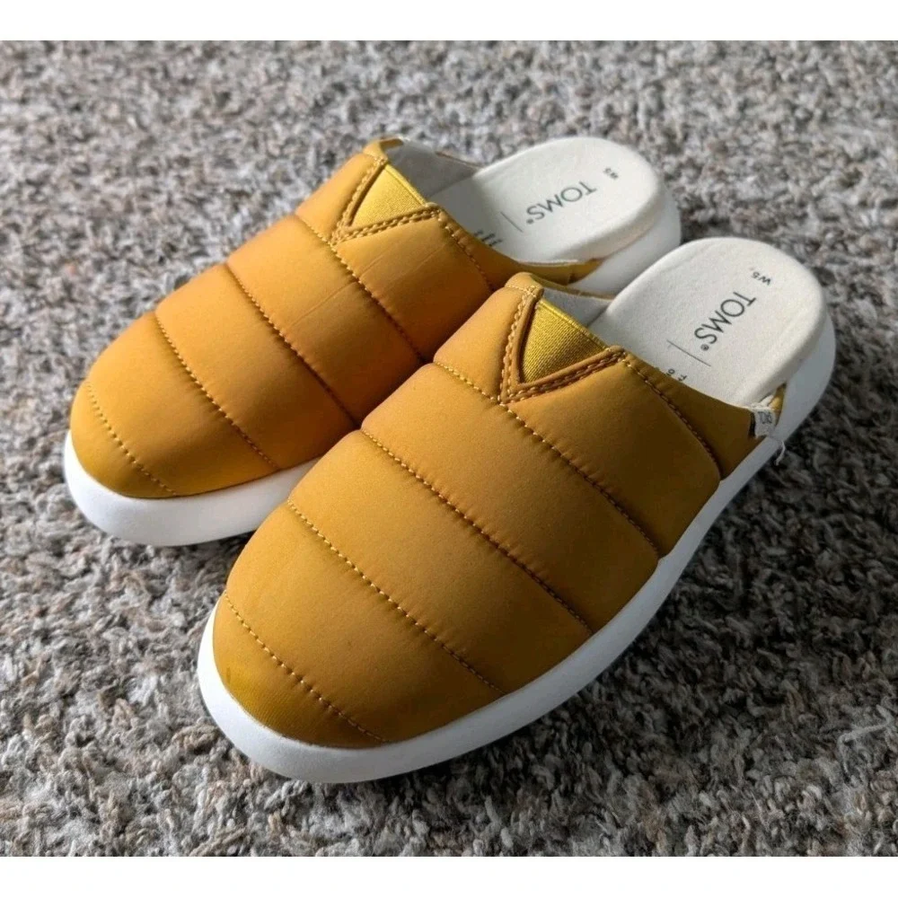 TOMS Women's Alpargata Mallow Puffer Mule | Yellow Size 5